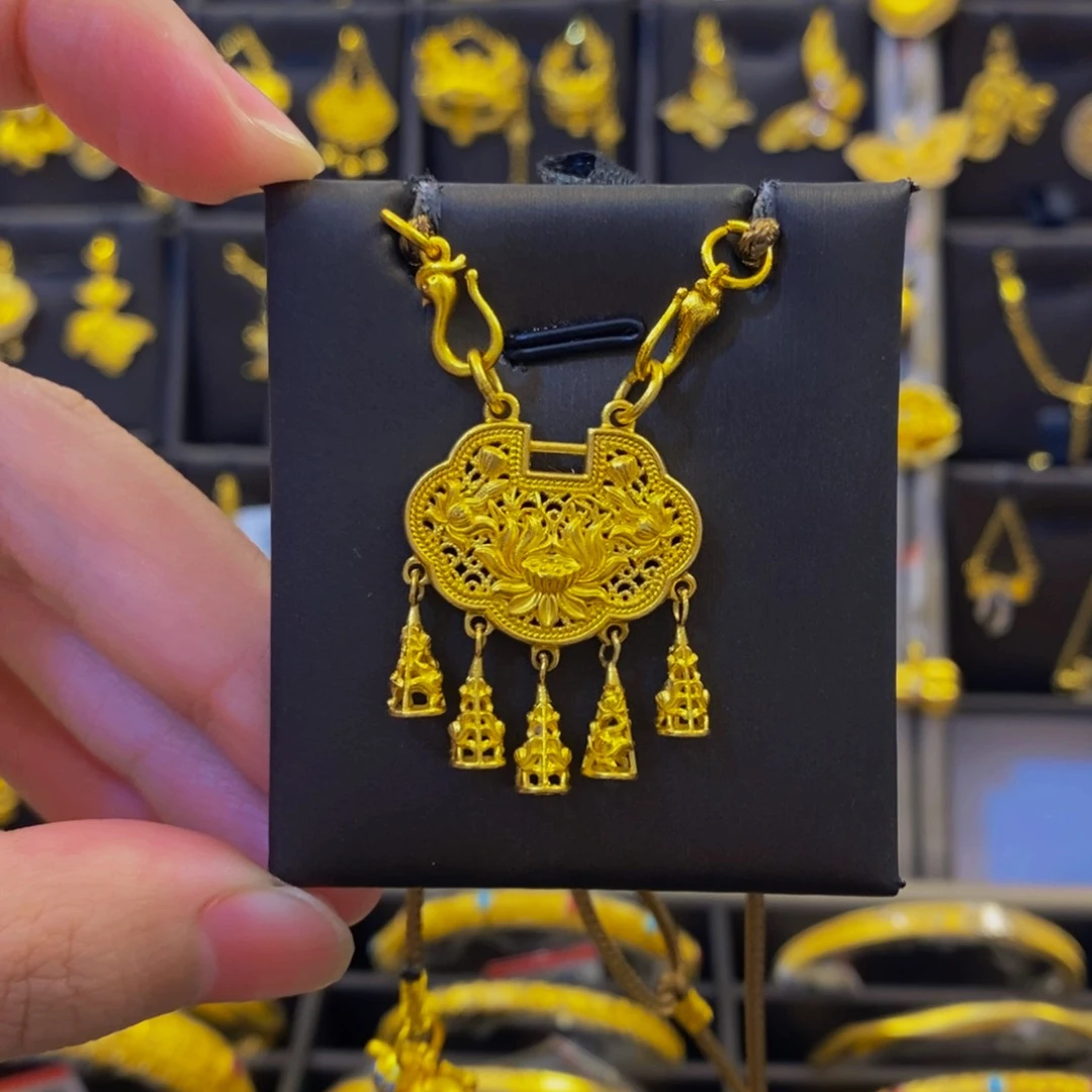 无坠链均足银璎珞锁吊坠