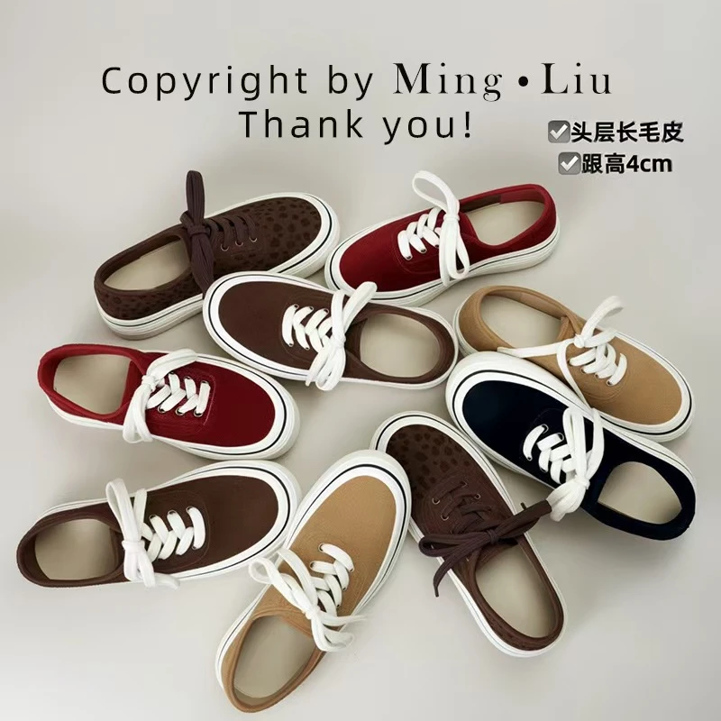 名时尚小白鞋女2025秋冬新款软底不累脚厚底增高鞋磨砂休闲板百搭