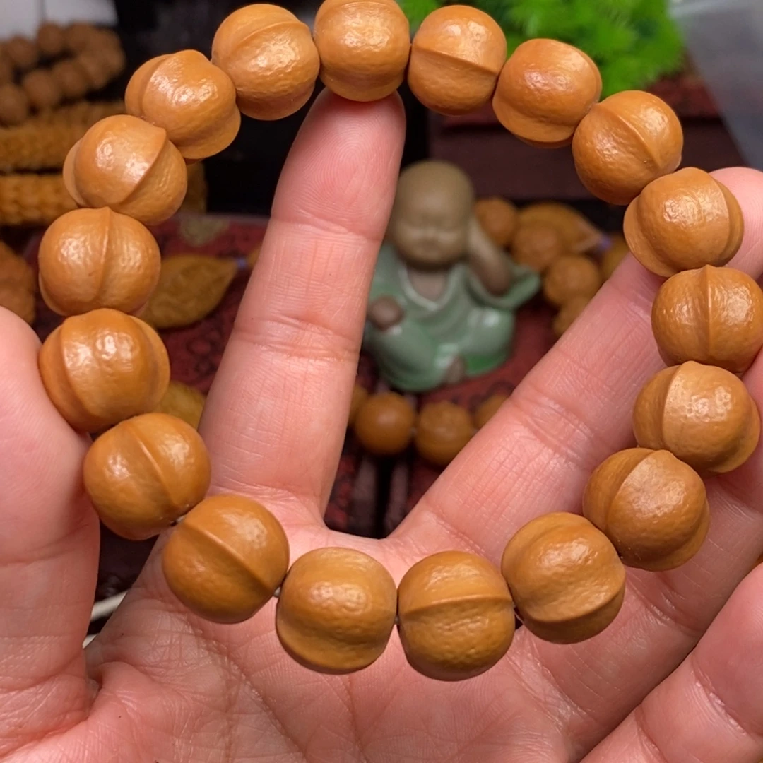 吊坠橄榄核猴头橄榄