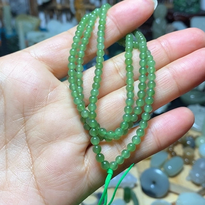 和田玉未镶嵌项链