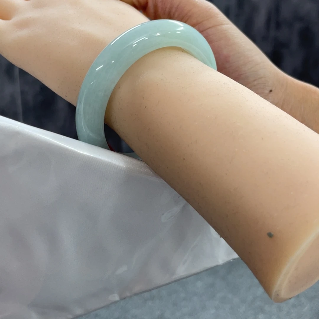 未镶嵌手镯翡翠未镶嵌翡翠