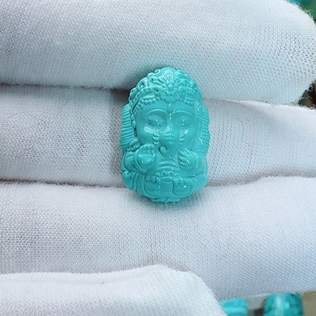 绿松石未镶嵌珠宝奇石精工丽萨象