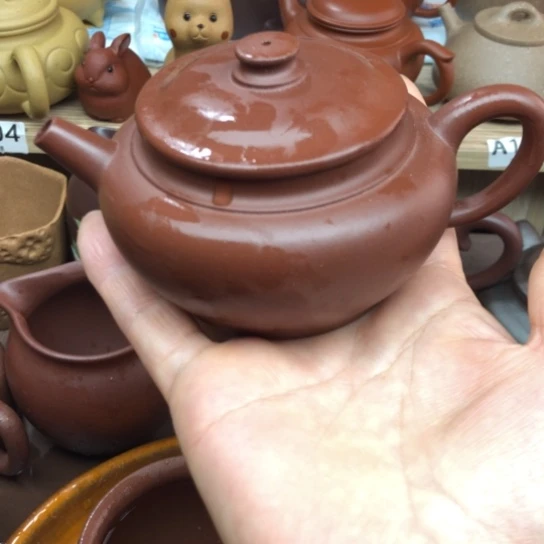 茶壶紫砂红皮龙飞碟180豪升左右