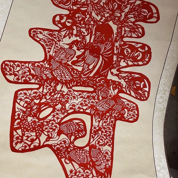 摆件，轴坏，破损，水渍都正常哈