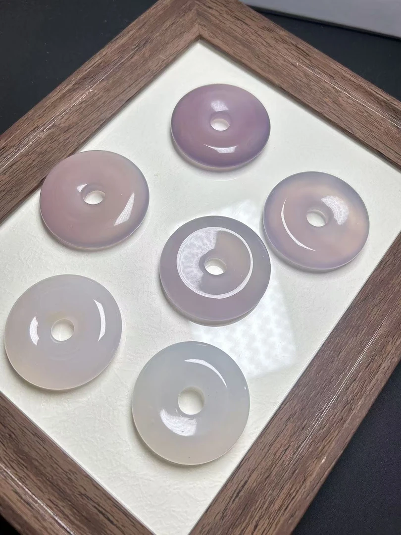 1388-藕粉冰紫玉髓大平安扣(拍一发一 多样性发货 ）