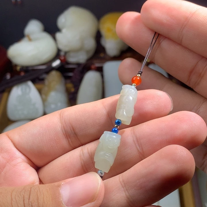 和田玉未镶嵌挂件