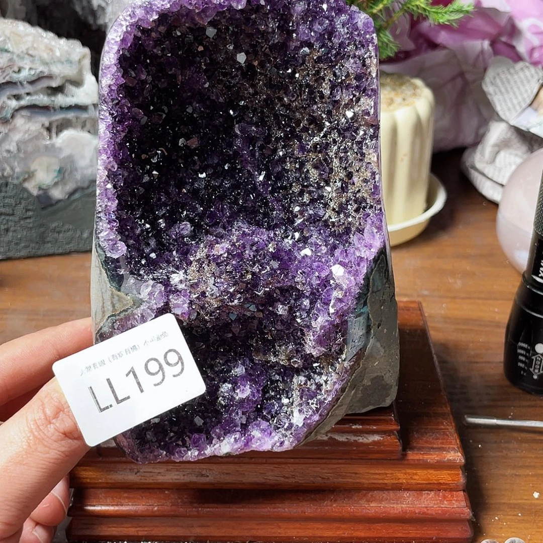 未镶嵌大型摆件（非配饰）水晶