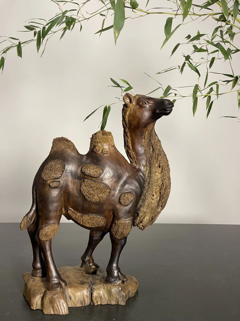 金丝楠木手工艺作品摆件