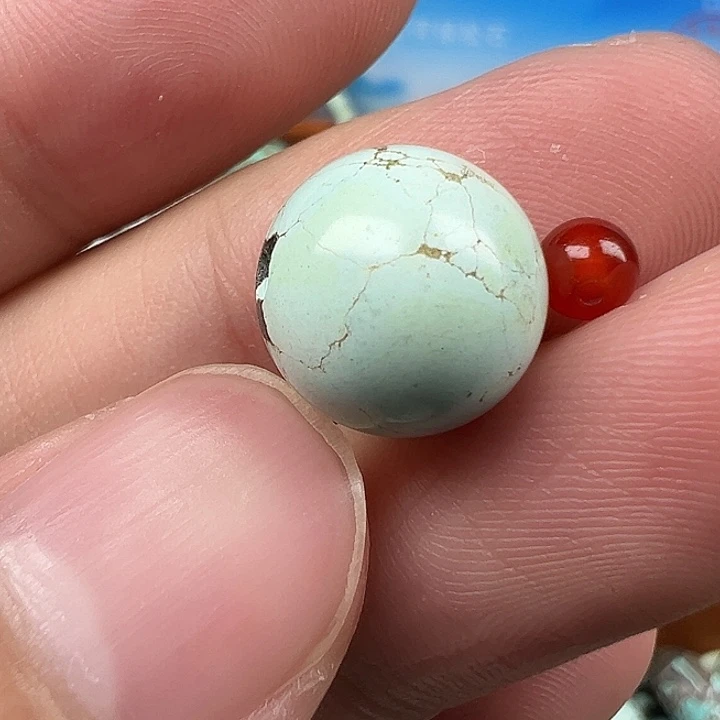 未镶嵌配饰南红玛瑙卡11.9