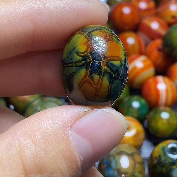 云***外玛瑙/玉髓未镶嵌颈饰