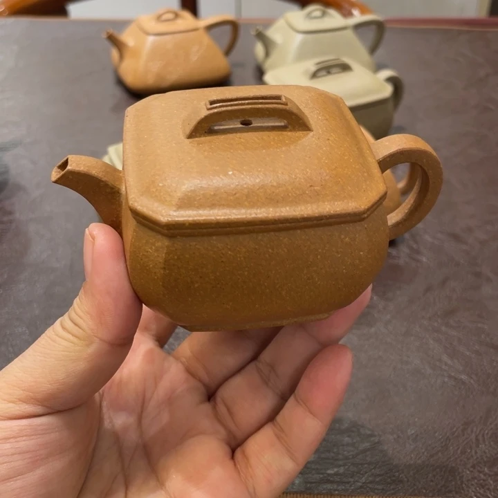 紫砂茶壶宝山降坡八方汉瓦