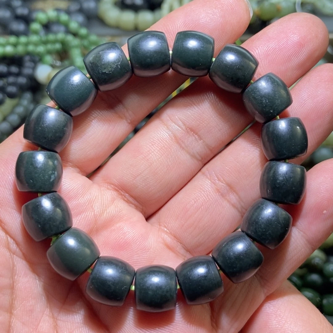 和田玉（糖玉）未镶嵌手链