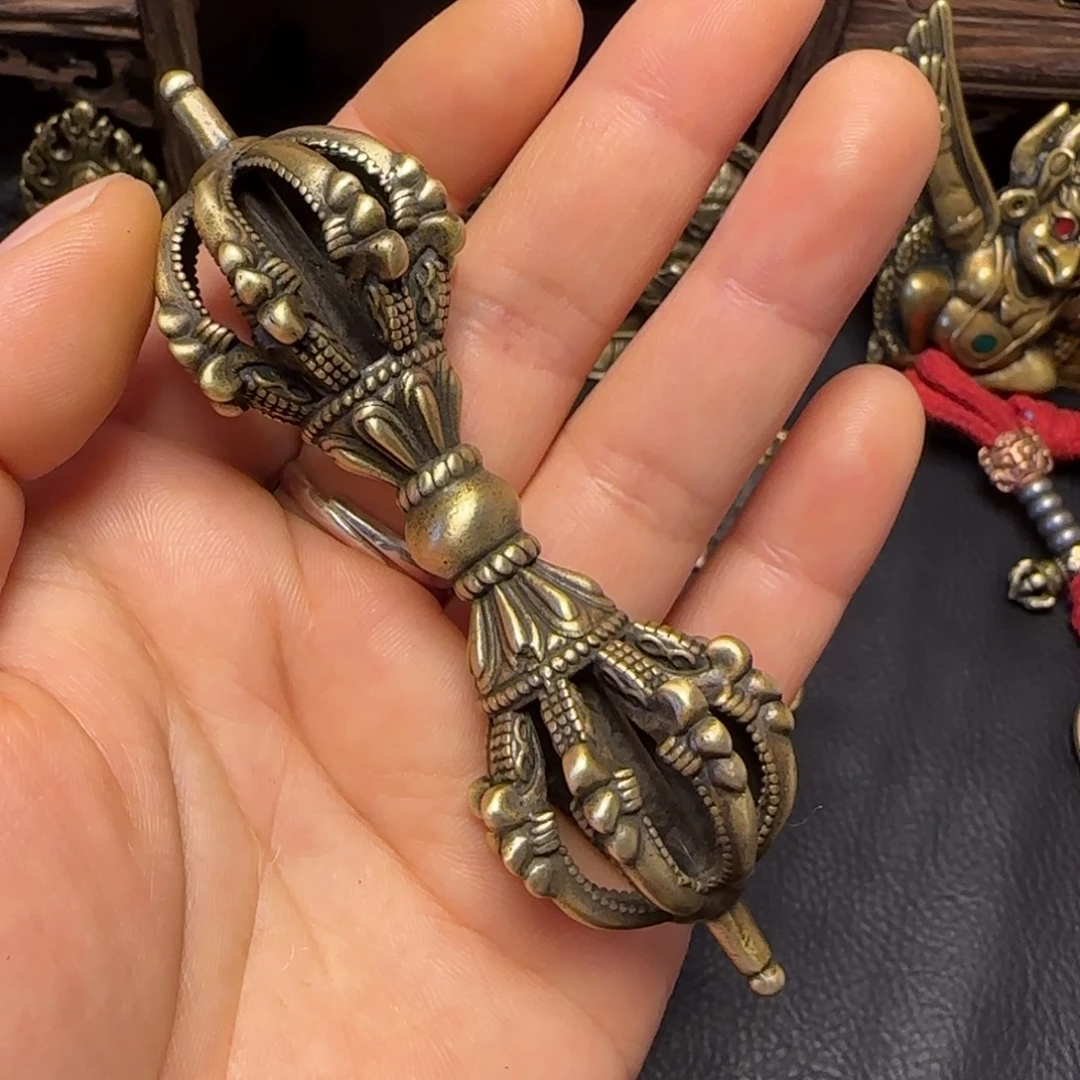 阿***汪泥塑藏传牌子……藏传牌子