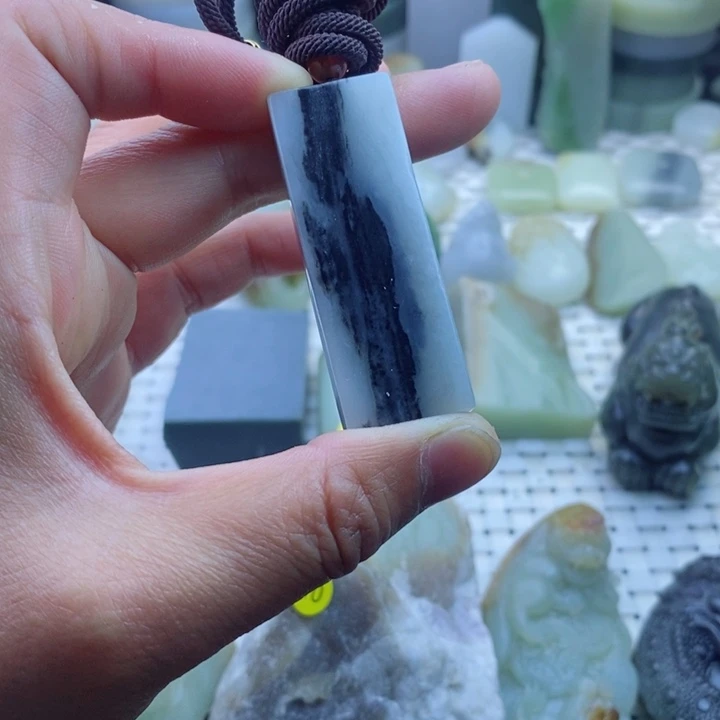 和田玉未镶嵌挂件葱*饼