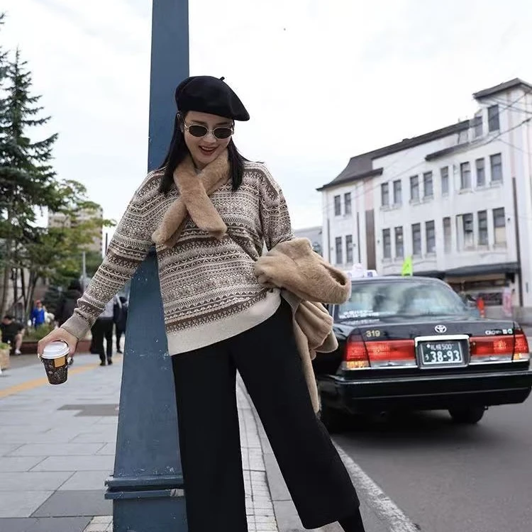 重工提花毛衣女冬新款慵懒高级感针织上衣8521