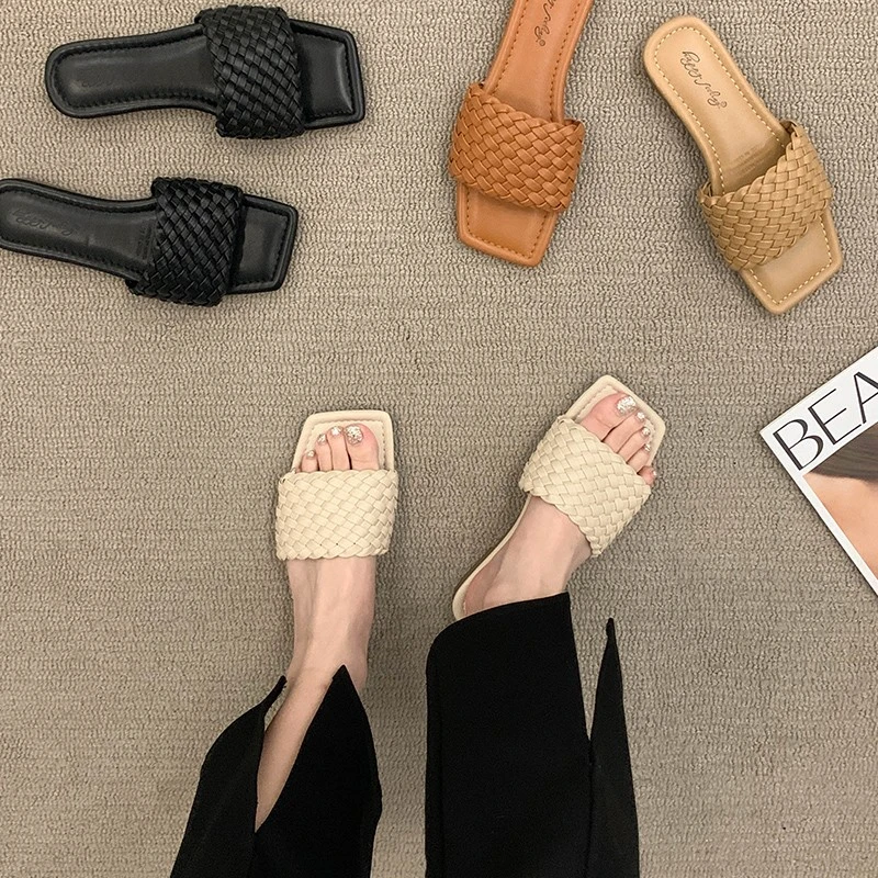 平底编织一字拖鞋女鞋子外穿2025新款夏季软底沙滩法式小凉拖凉鞋