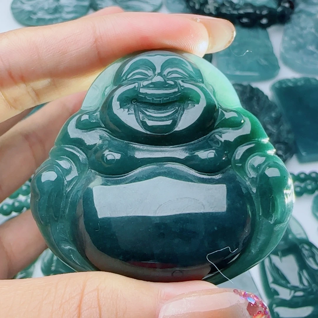 翡翠未镶嵌颈饰多样性发货天然的A货翡翠
