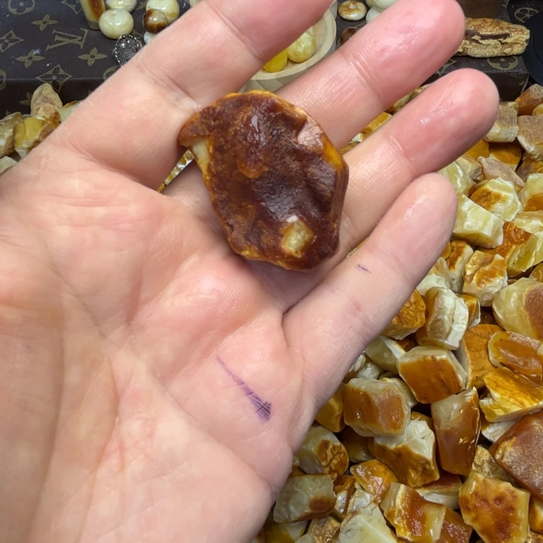 环***店定制琥珀未镶嵌圆珠