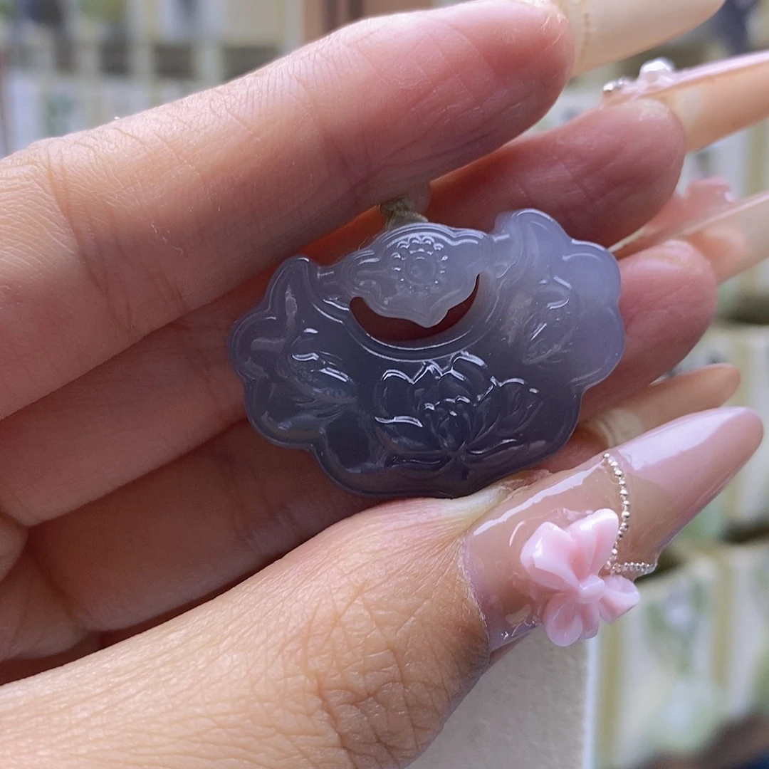 和田玉未镶嵌颈饰@**?