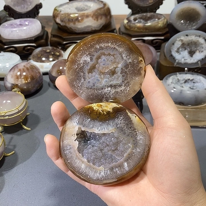 未镶嵌水晶摆件聚宝盆