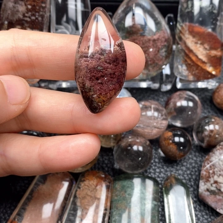 未镶嵌颈饰水晶棠*、