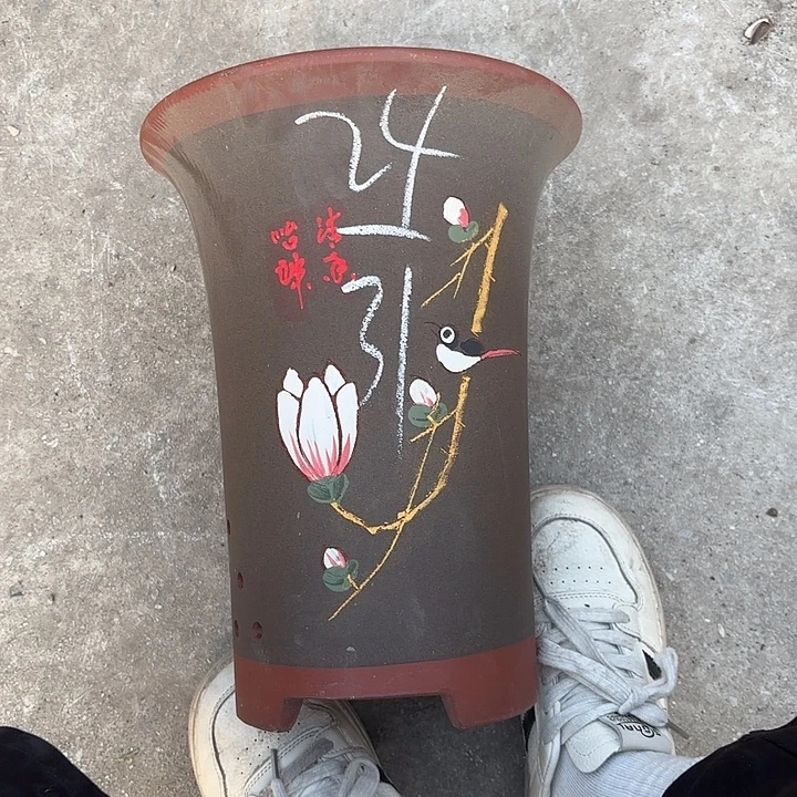 紫砂花盆紫砂的花