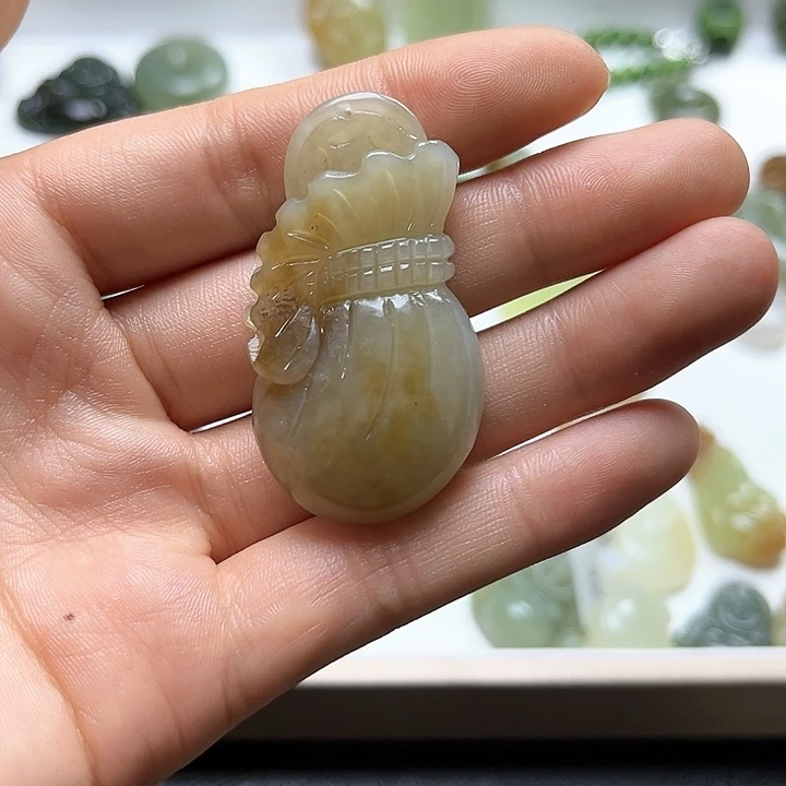 【闪购商品】和田玉未镶嵌颈饰