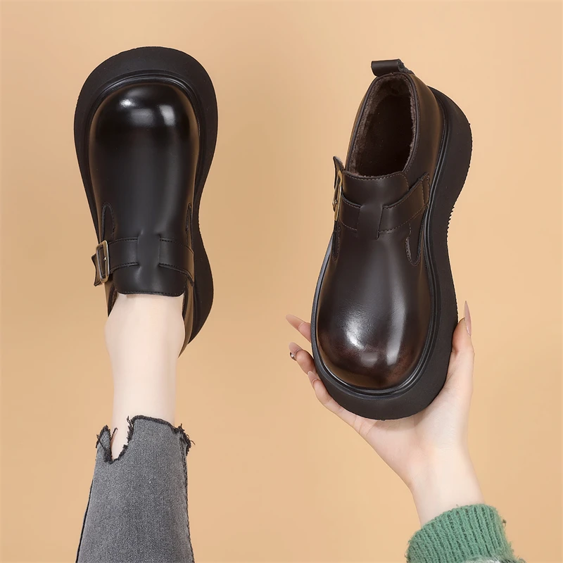 显脚小厚底小皮鞋女2025秋冬新款一脚蹬二棉显瘦时尚韩版乐福单鞋