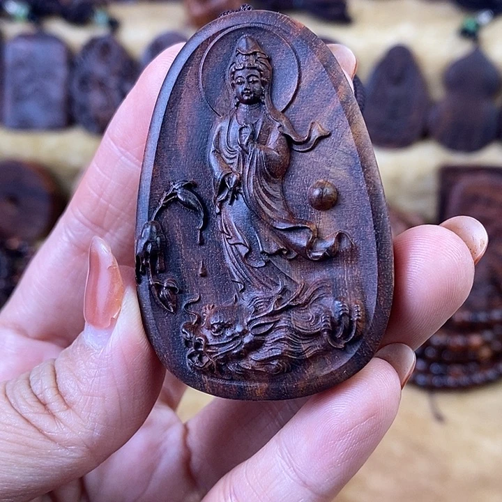 洪***生黄花梨/降香黄檀吊坠