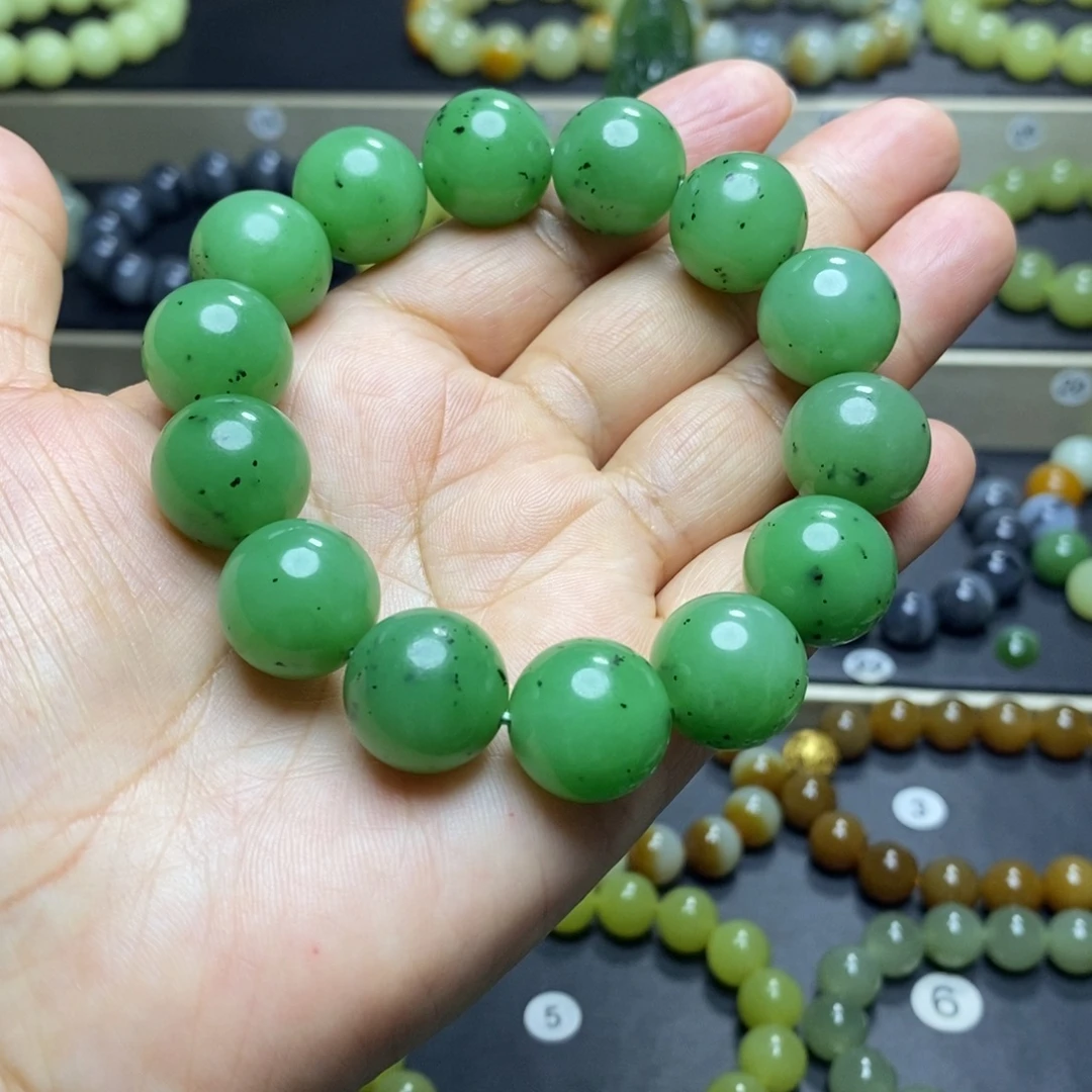 和田玉未镶嵌手串