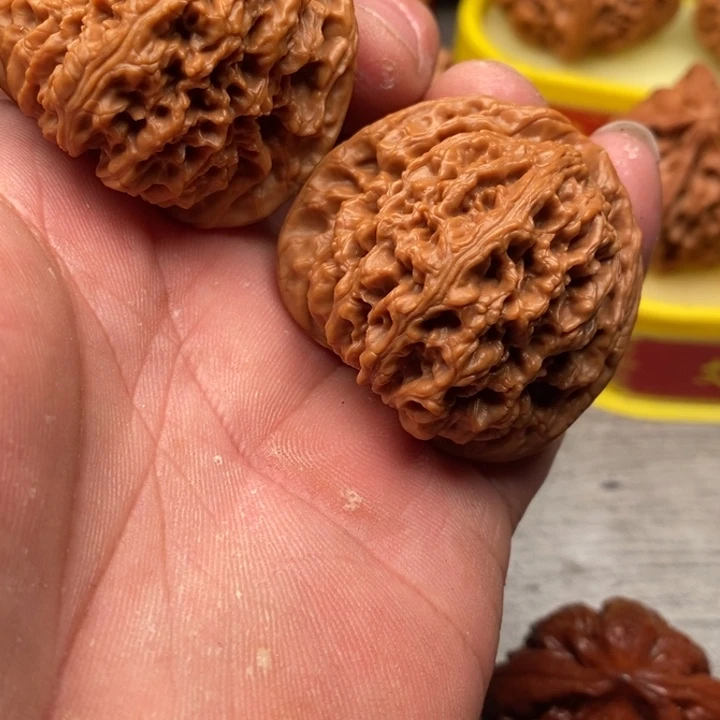 把件文玩核桃三角疆