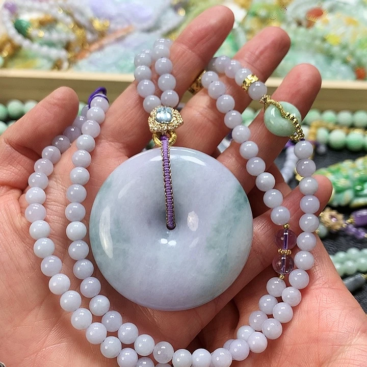 翡翠颈饰未镶嵌吊坠