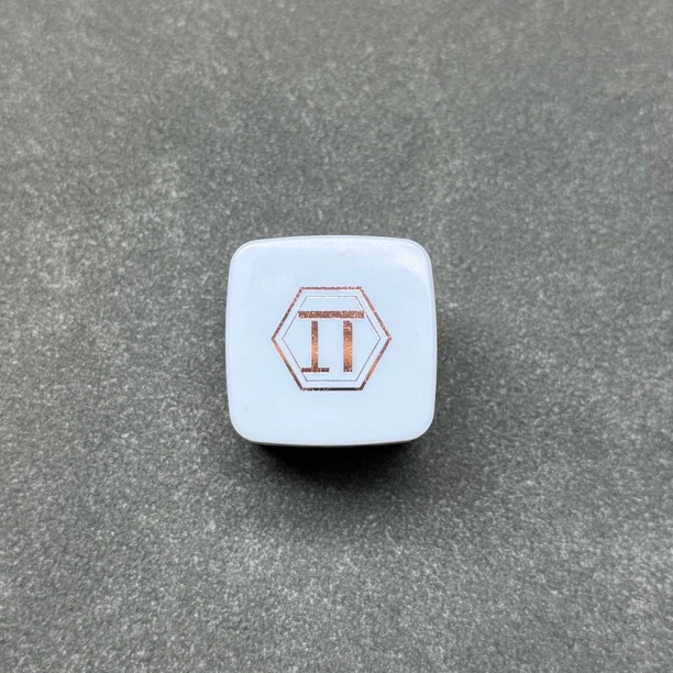 派巧克高性能细腻巧克粉适合职业台球比赛抓球效果好