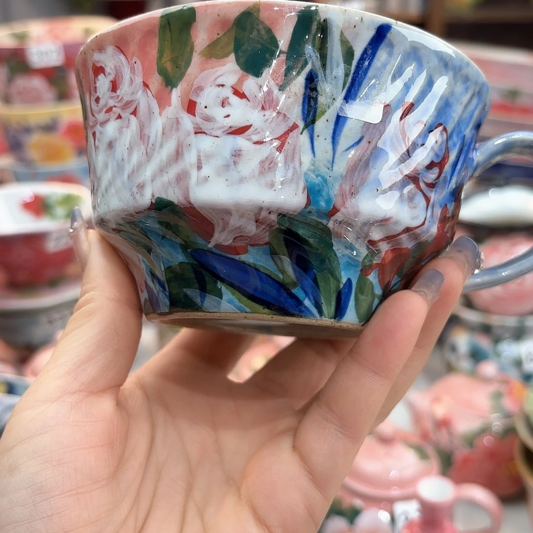 瓷片在这部影片当中扮演过很多d 