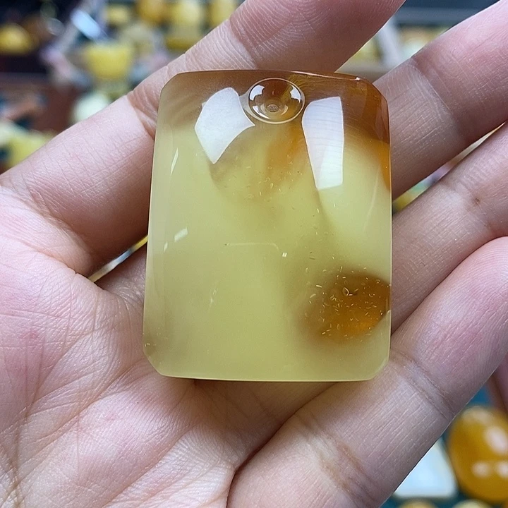 琥珀未镶嵌珠宝奇石18.03妖花溶洞方牌