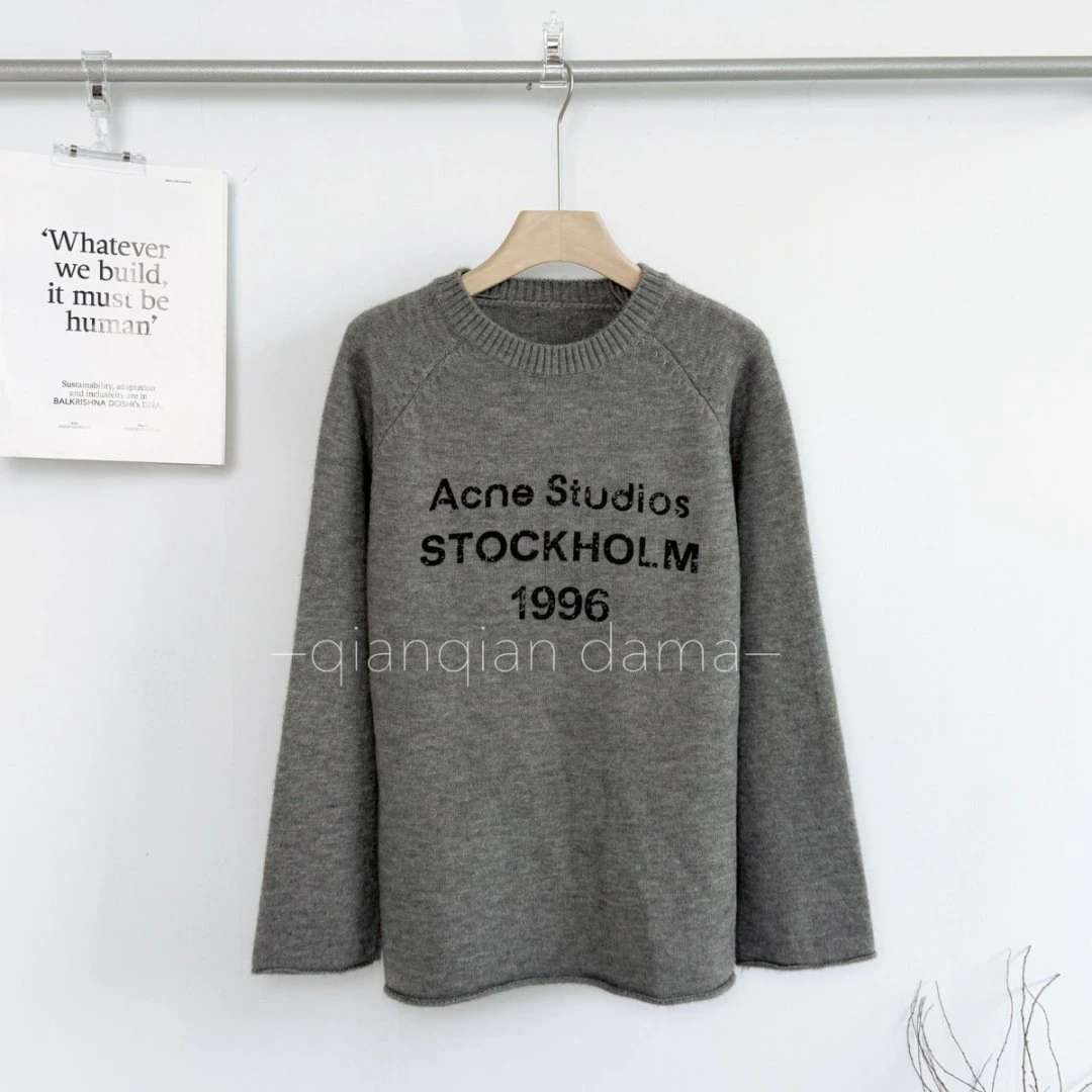 芊芊大码秋季韩版字母圆领毛衣软糯时尚针织衫上衣【50823】