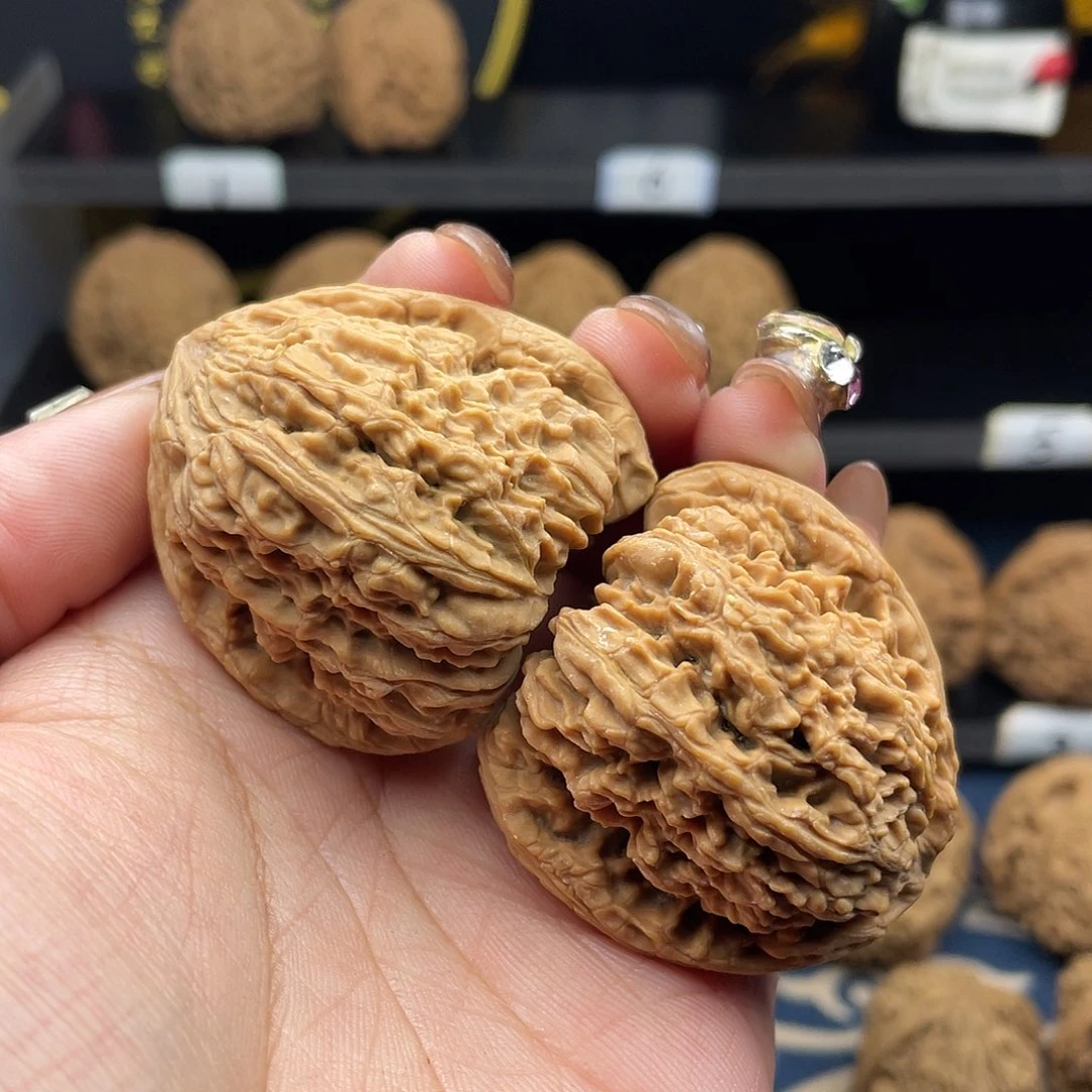 文玩核桃吊坠?****务涿鹿南疆