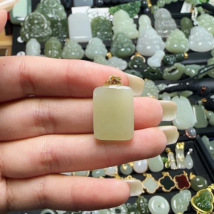颈饰银S925镶嵌和田玉