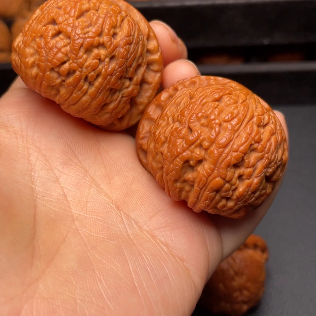 秦岭山脉文玩核桃