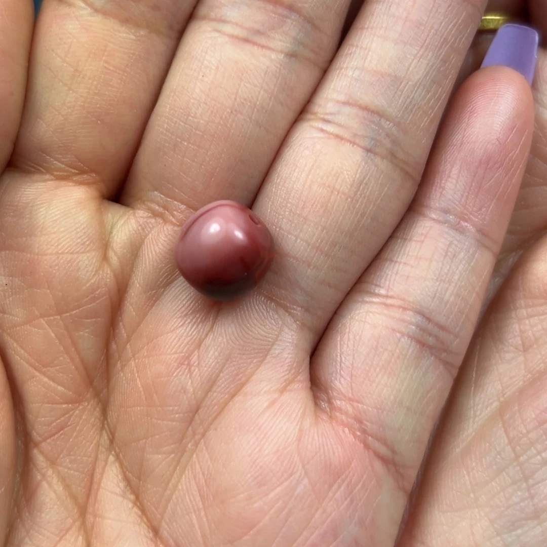 南红玛瑙颈饰未镶嵌