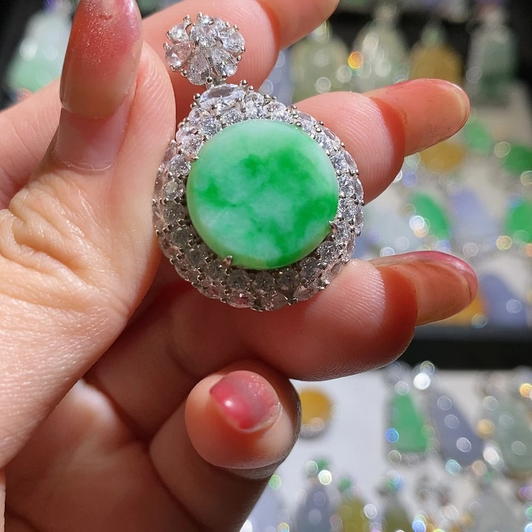 翡翠银S925镶嵌颈饰天然翡翠