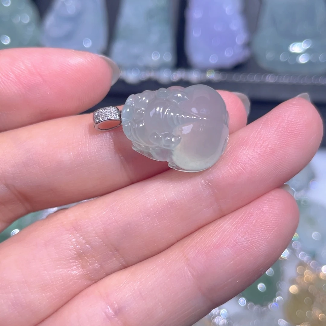 颈饰18K金镶嵌翡翠翡翠