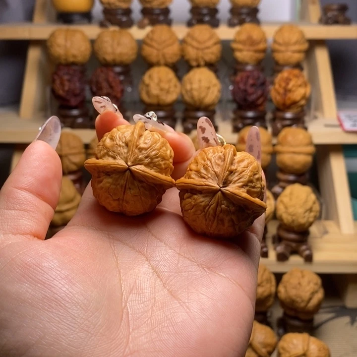 文玩核桃吊坠35福瓜三棱Y43