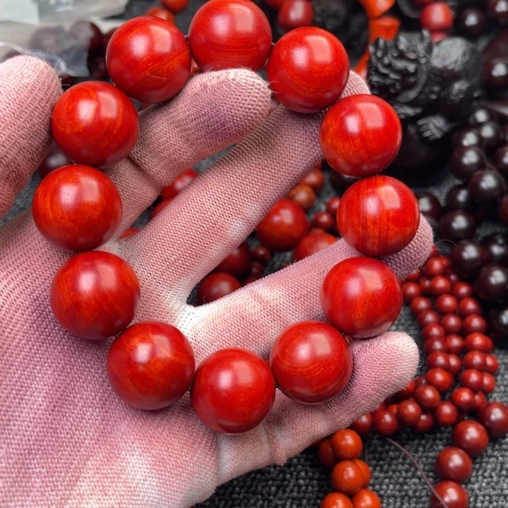 手串/手链染料紫檀（血檀）2.0鸡血红泥料