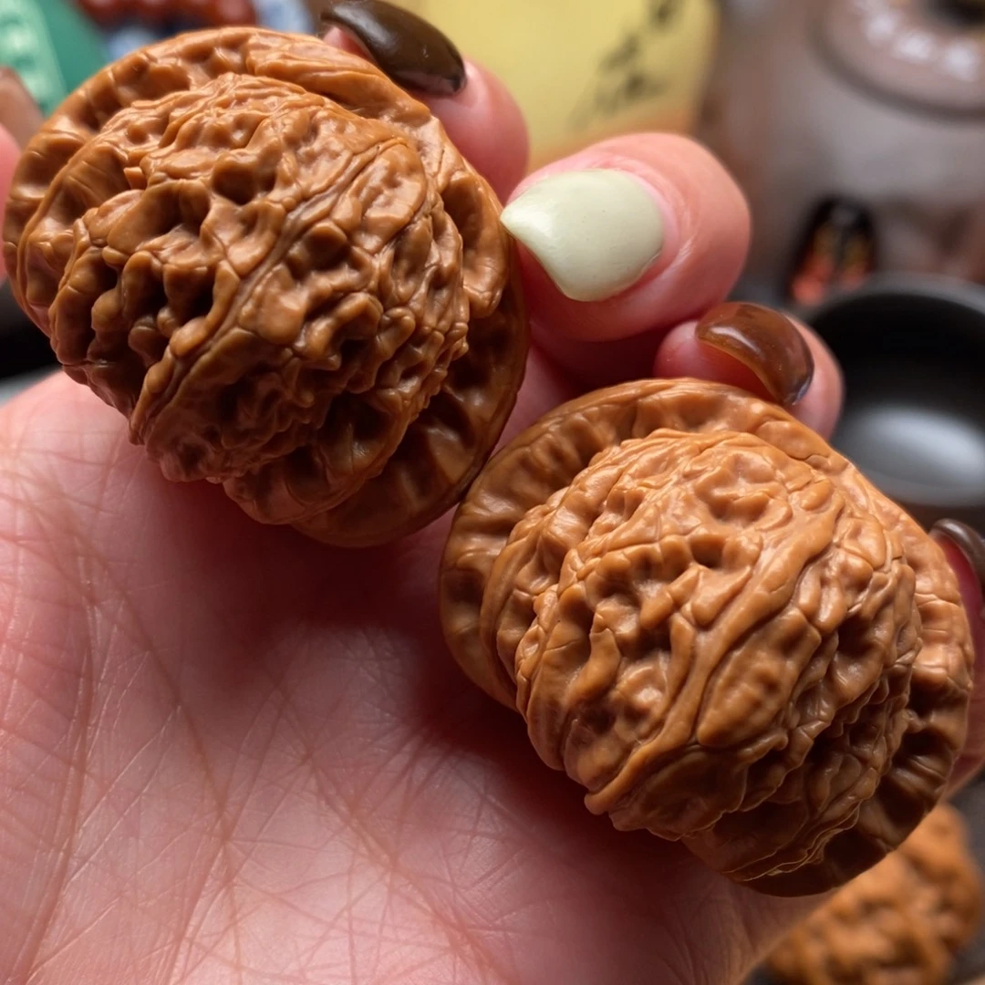 把件文玩核桃40尺寸白狮子