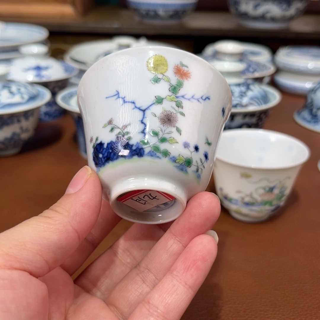 青花手绘青花瓷器