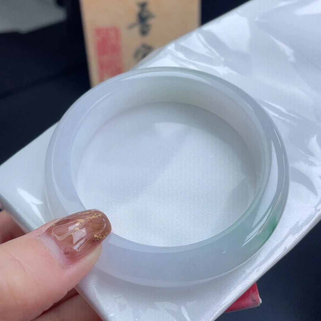 未镶嵌手镯翡翠54正圈 牛奶底飘花 万内捡漏10号