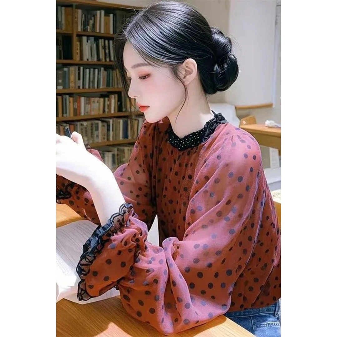 2025春季爆款法式甜美轻熟小衫独特超好看宽松红色碎花泡泡袖衬衫