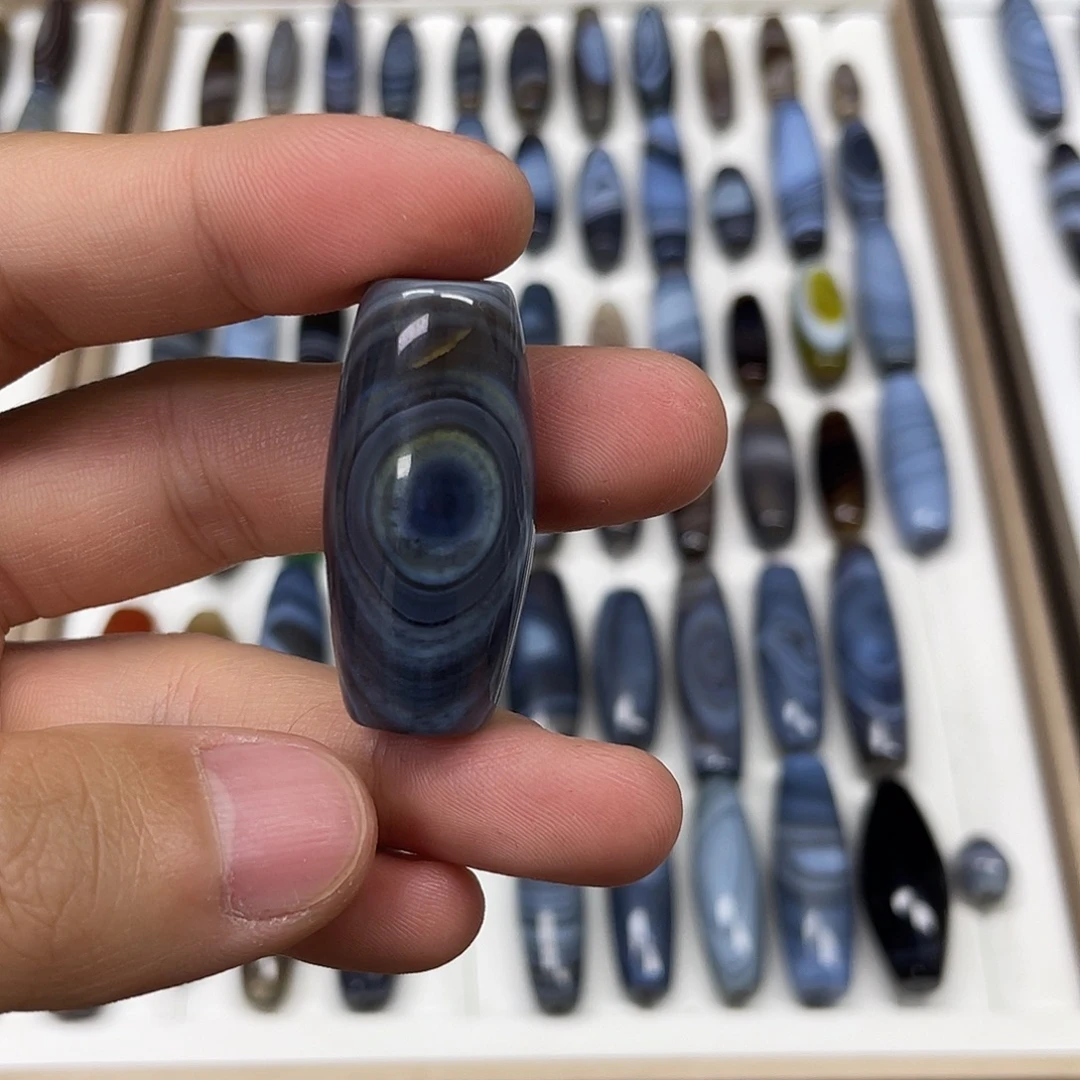 笼***溜合金颈饰玛瑙/玉髓