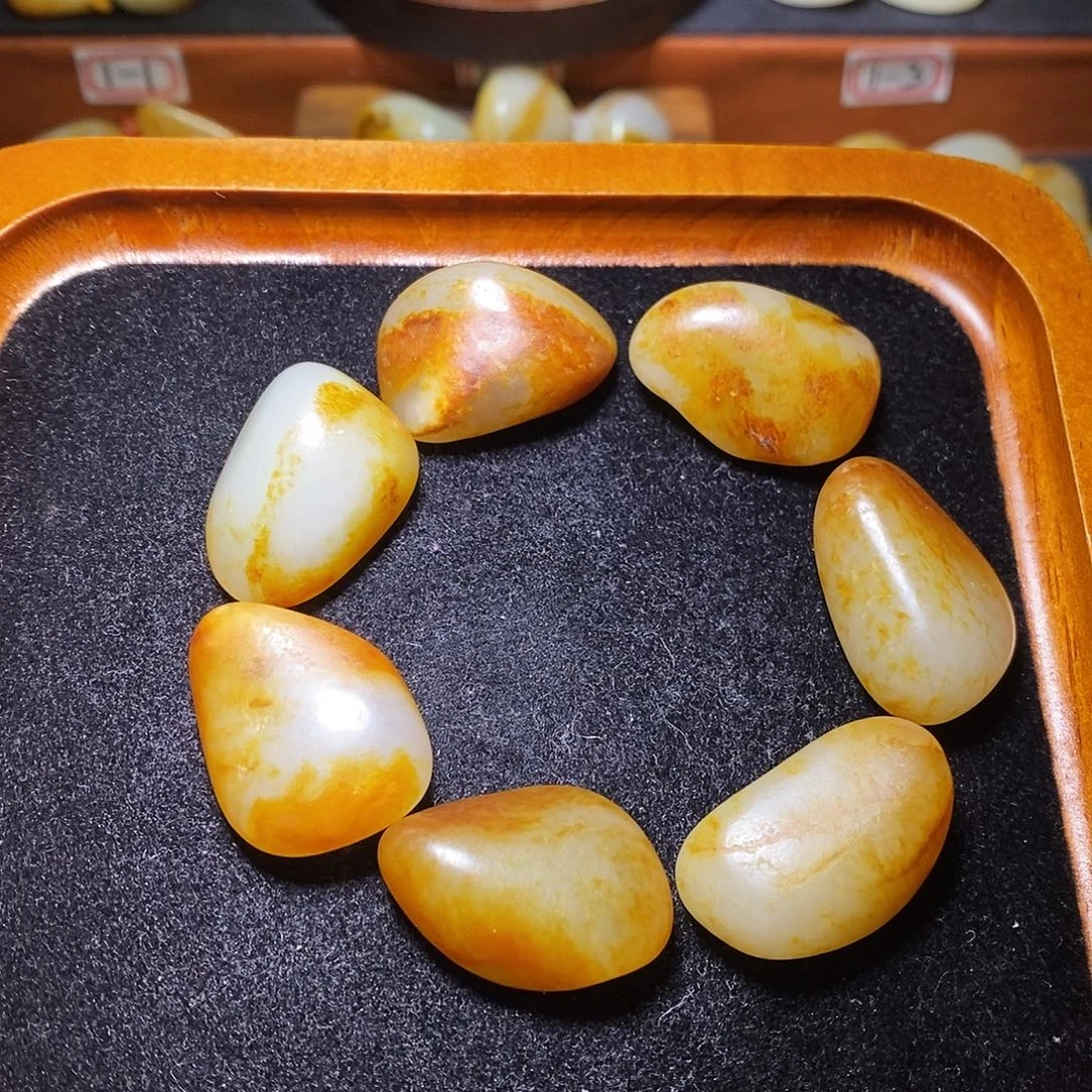 和田玉未镶嵌手链